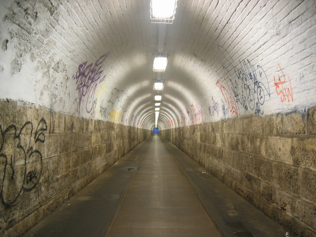 LED zářivková trubice spolehlivě zastoupí staré zářivky